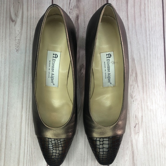 Etienne Agner Low Heel Shoes Size 7 - Picture 2 of 7